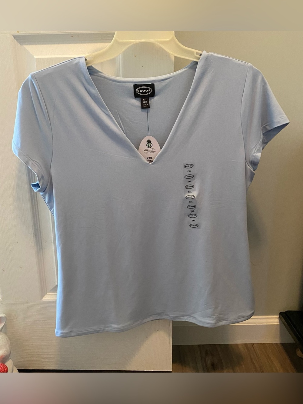 Women’s Crew Neck Short Sleeve Top in Light Blue